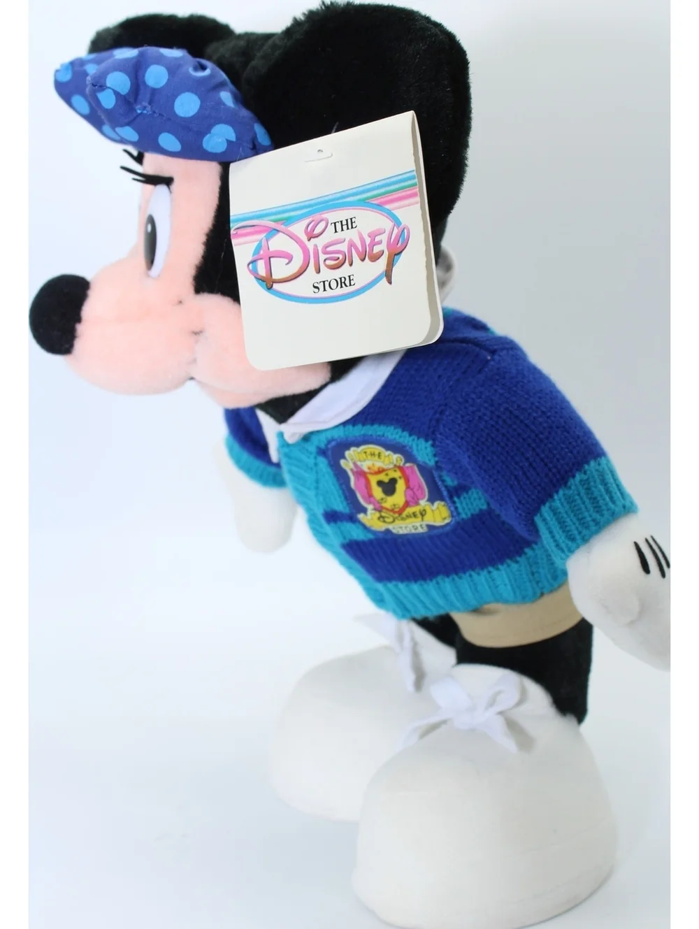 New Vintage Disney CAST MEMBER MINNIE Mouse Wearing Sweater Plush Stuffed 12